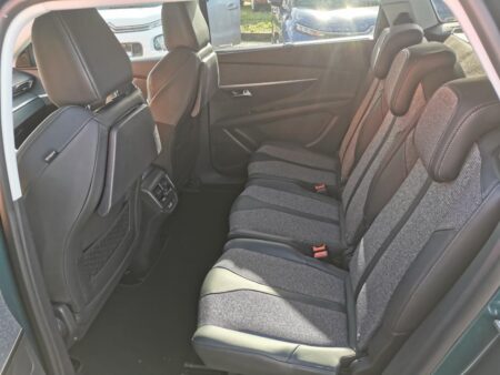 peugeot-5008-1.5-bluehdi-130-ch-allure-business-
