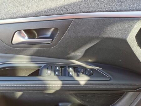 peugeot-5008-1.5-bluehdi-130-ch-allure-business-