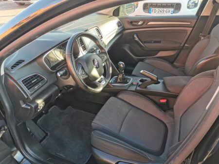 renault-m233gane-estate-1.5-dci-115-ch-evolution-